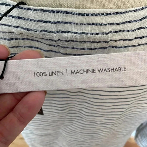 Tahari Linen Pullover Navy White Blouse Top Striped S Split Hem Small NWT - Picture 4 of 7